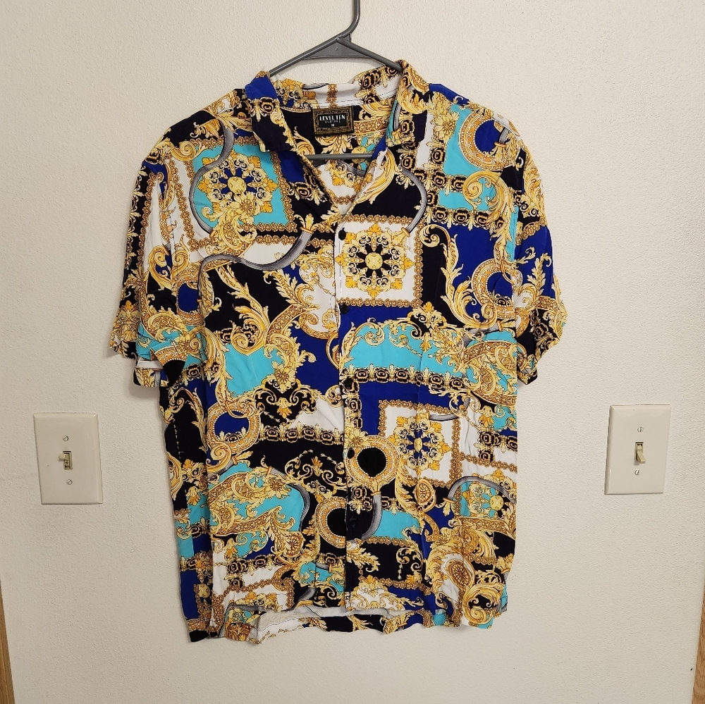 Stylish Men's Blue and Gold Patterned Casual Shirt